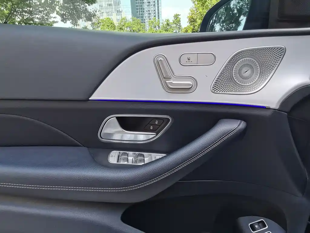 Mercedes-Benz GLE Coupe New Energy 2021 — фото 19