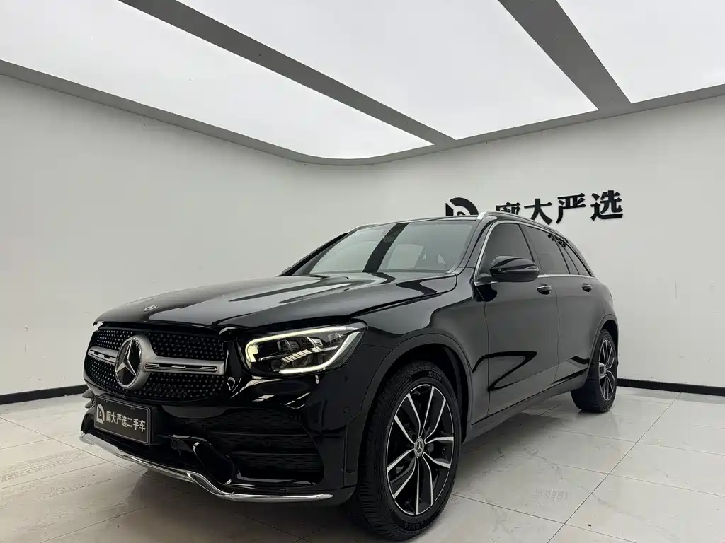 Mercedes-Benz GLC 2021 — фото 1