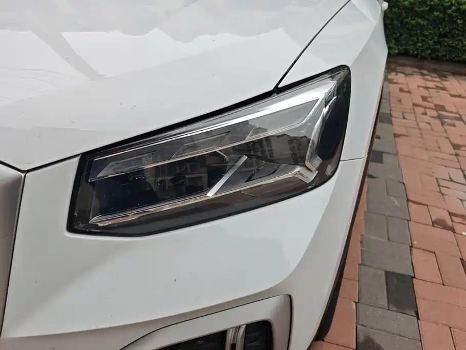 Audi Q2L 2022