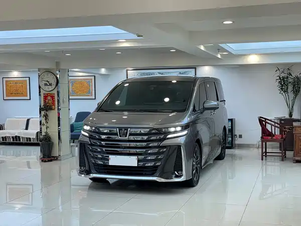 Toyota Vellfire 2024