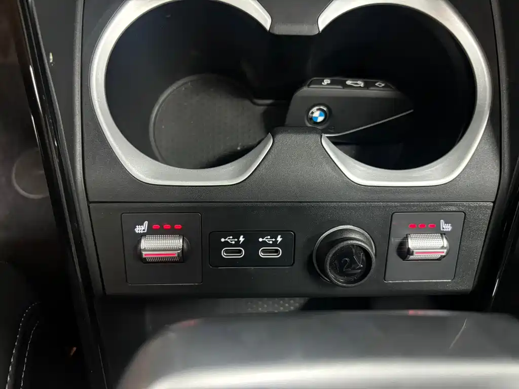BMW X1 2024 — фото 15