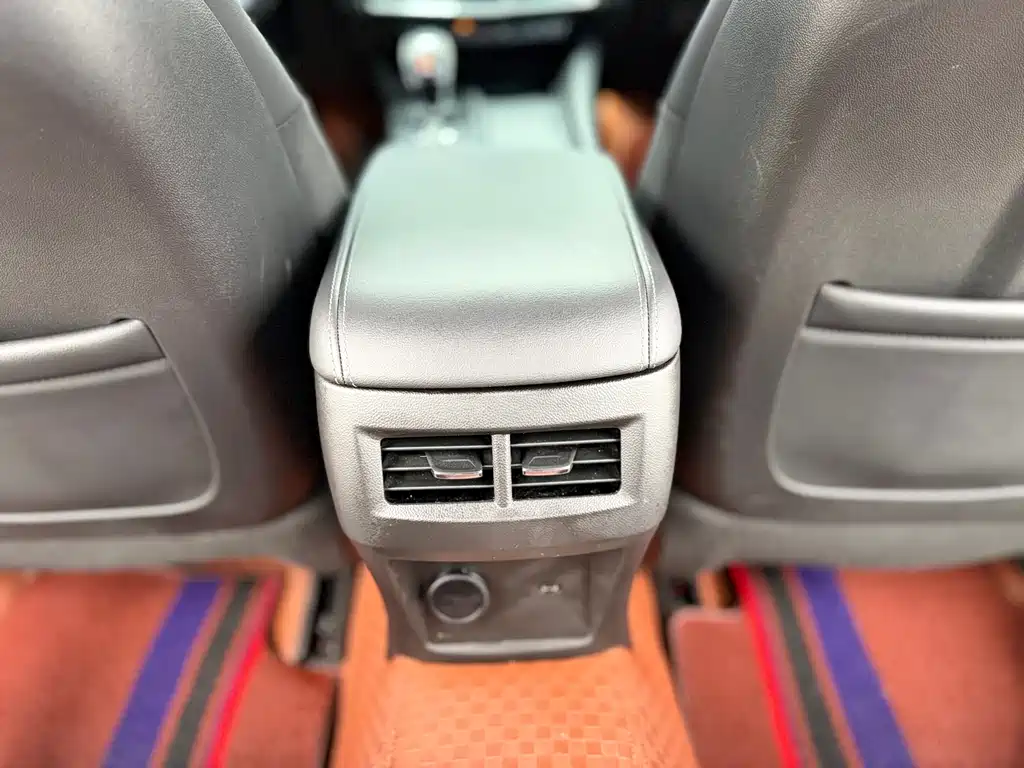 Cadillac CT5 2023 — фото 23