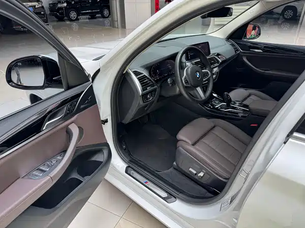 BMW X3 2021
