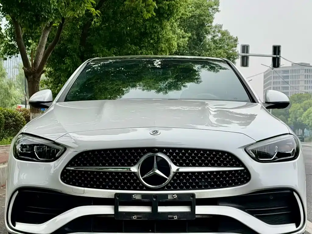 Mercedes-Benz C-Class 2023 — фото 2