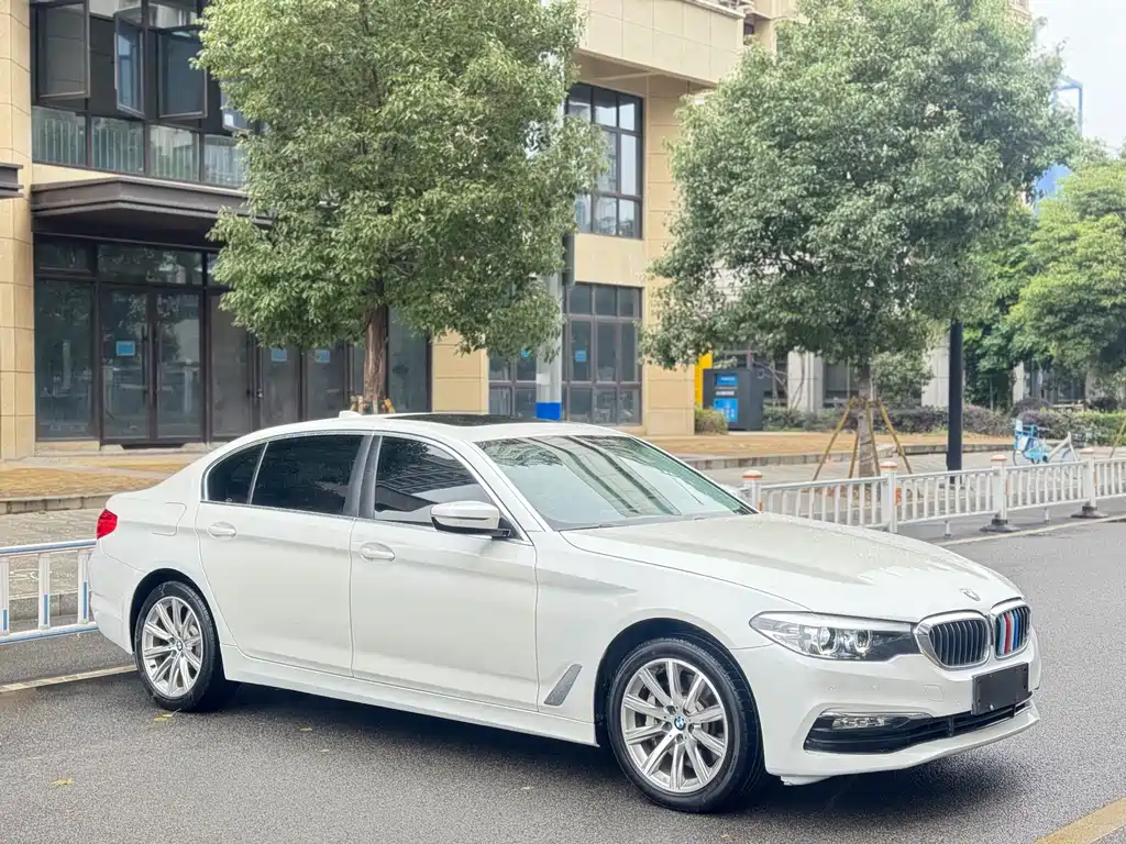 BMW 5 Series 2017