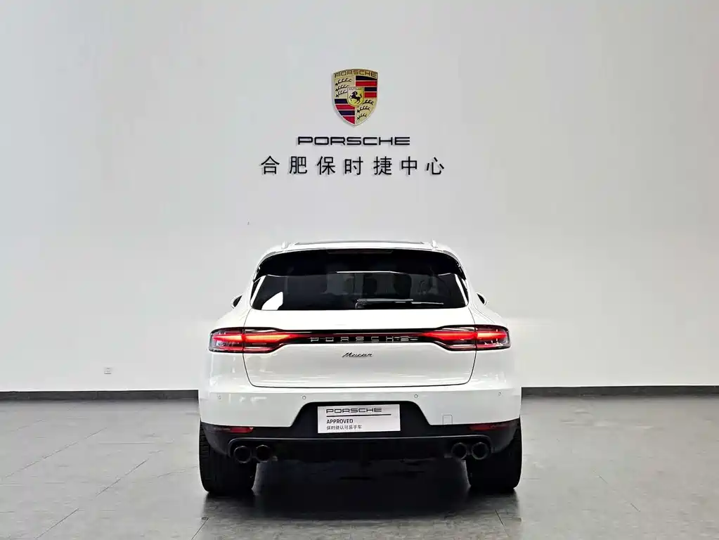 Porsche Macan 2021