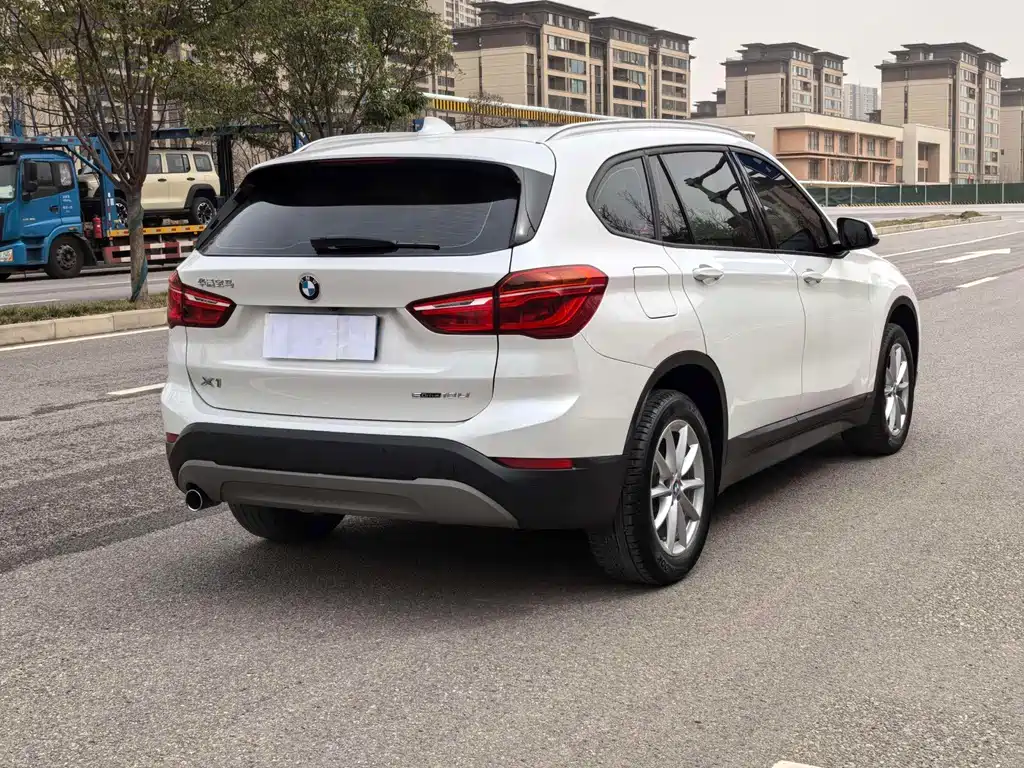 BMW X1 2019 — фото 13