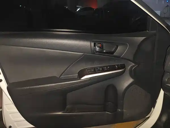 Toyota Camry 2015