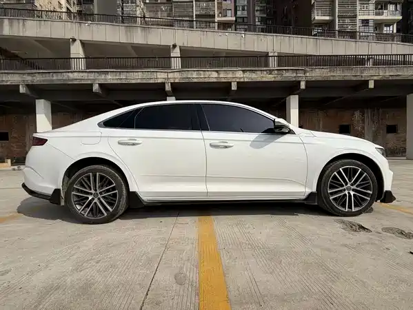 Geely Xingrui 2023
