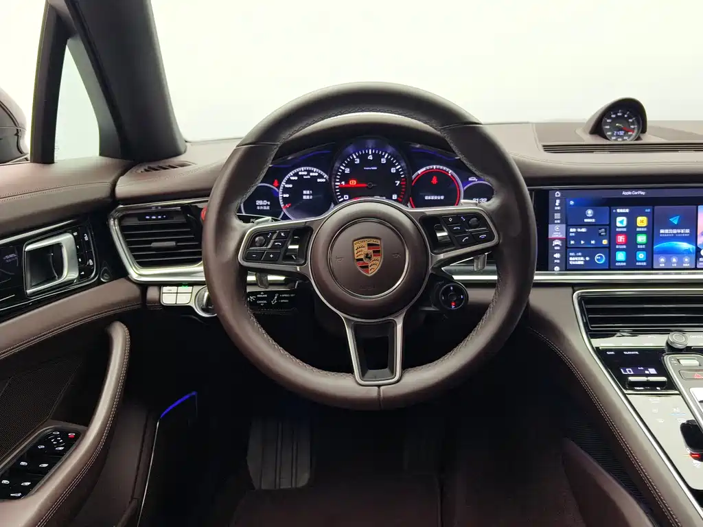 Porsche Panamera 2021 — фото 11