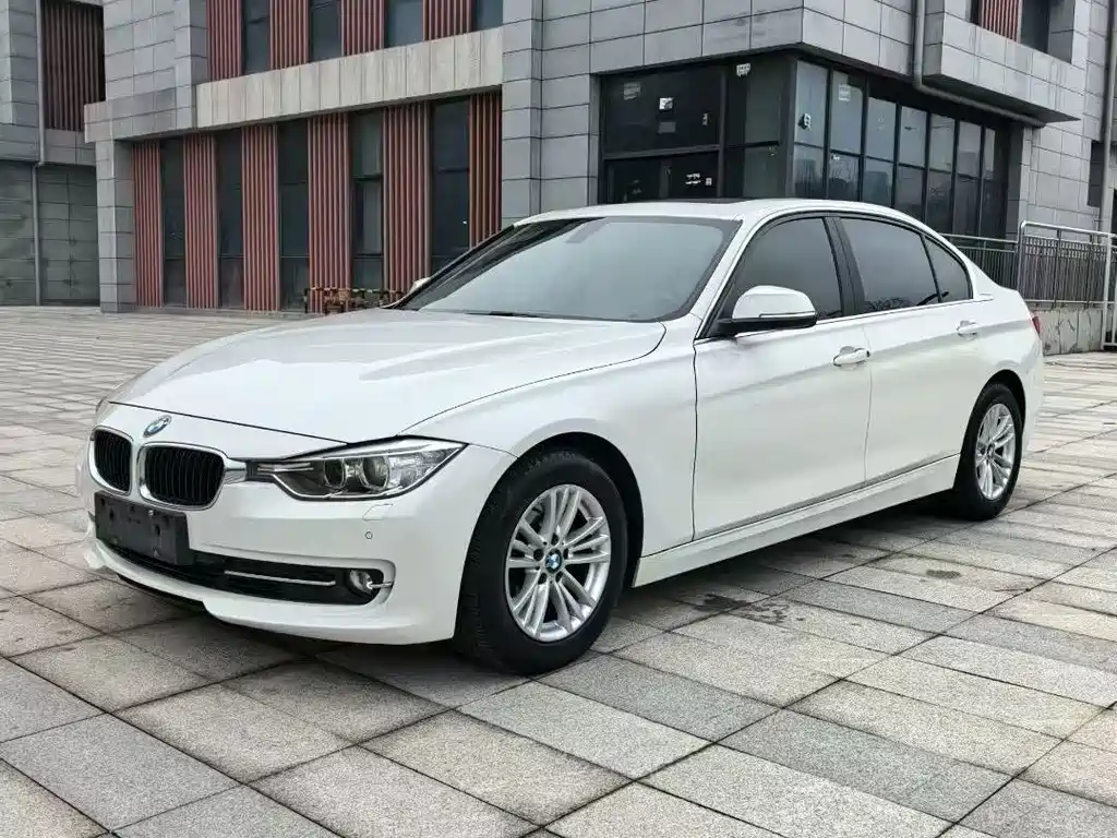 BMW 3 Series 2015