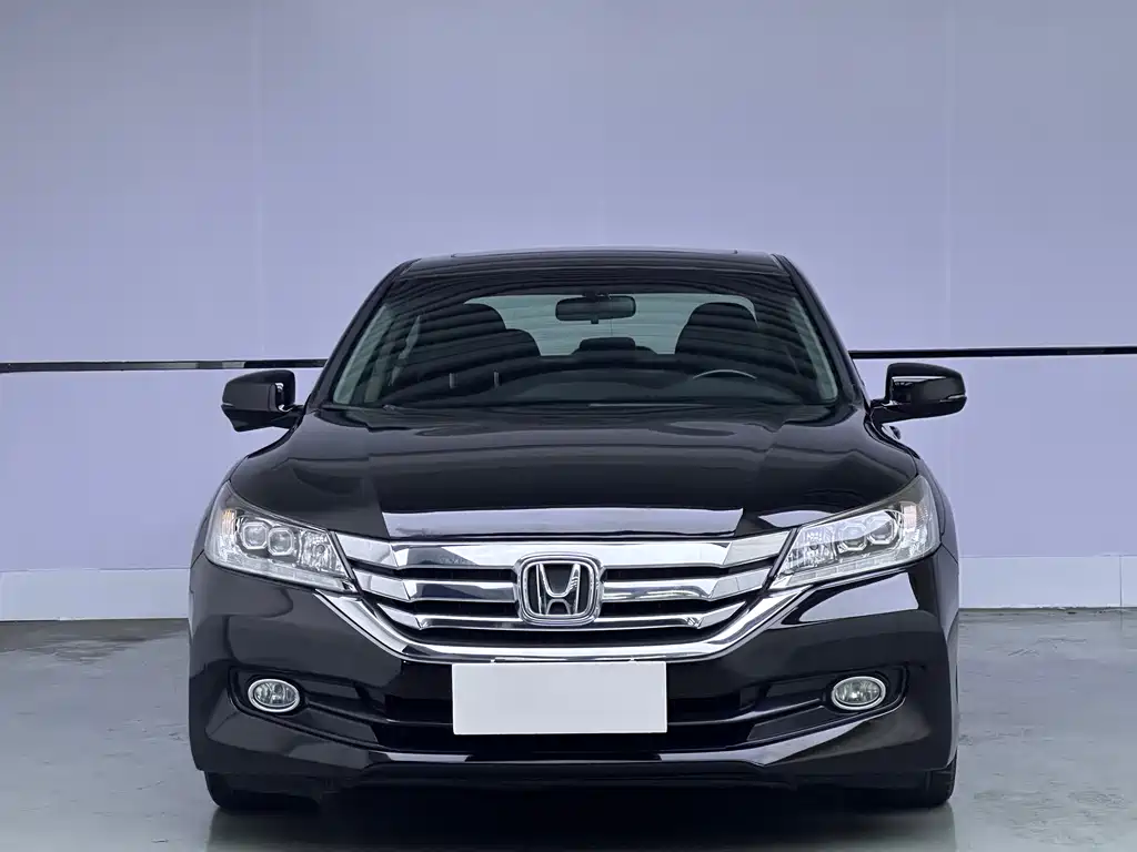 Honda Accord 2014 — фото 2
