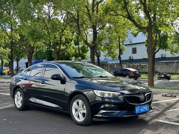 Buick Regal 2018