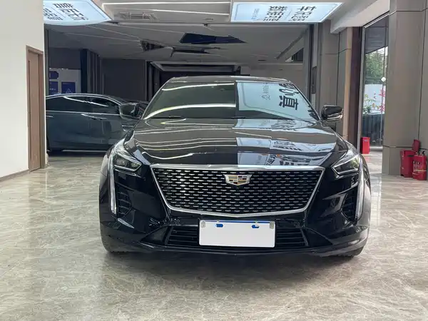 Cadillac CT6 2022