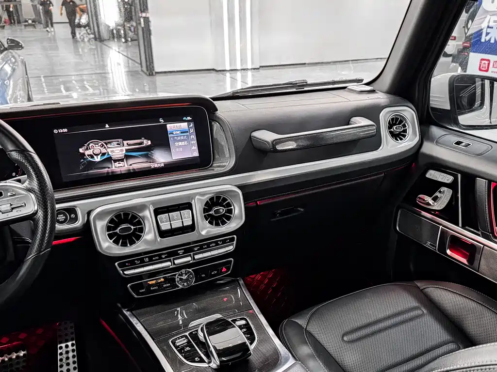 Mercedes-Benz G-Class 2019 — фото 10