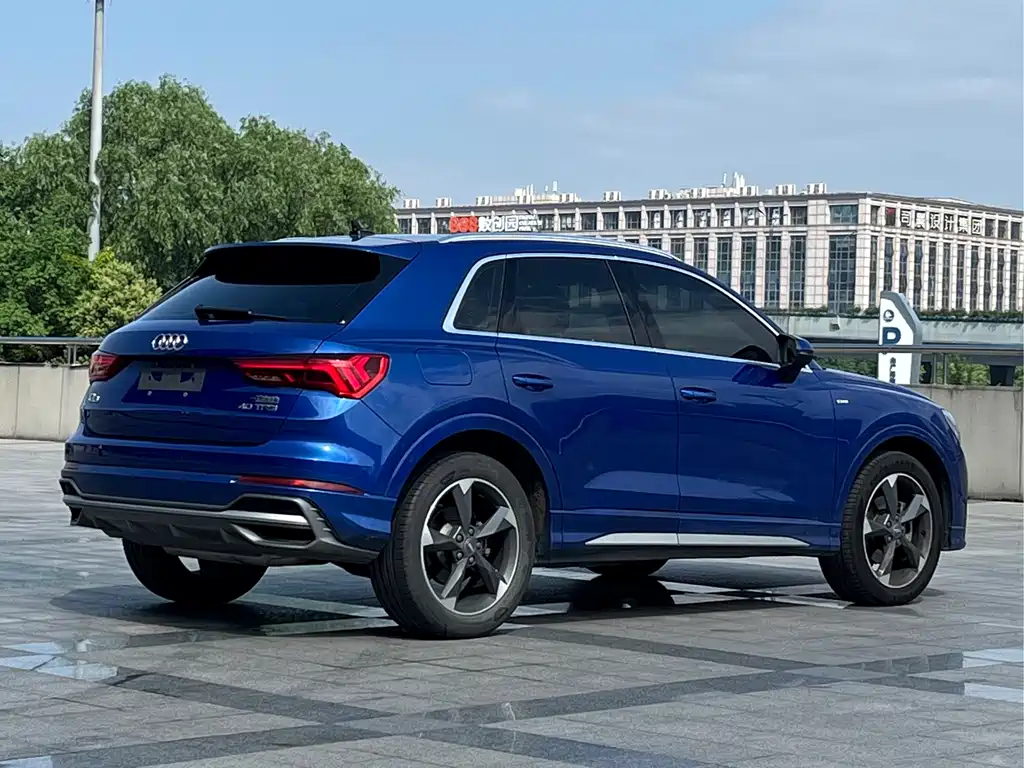 Audi Q3 2020 — фото 4