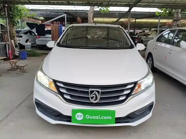Baojun 310 2018