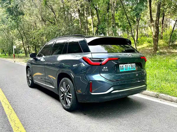 NIO ES6 2021