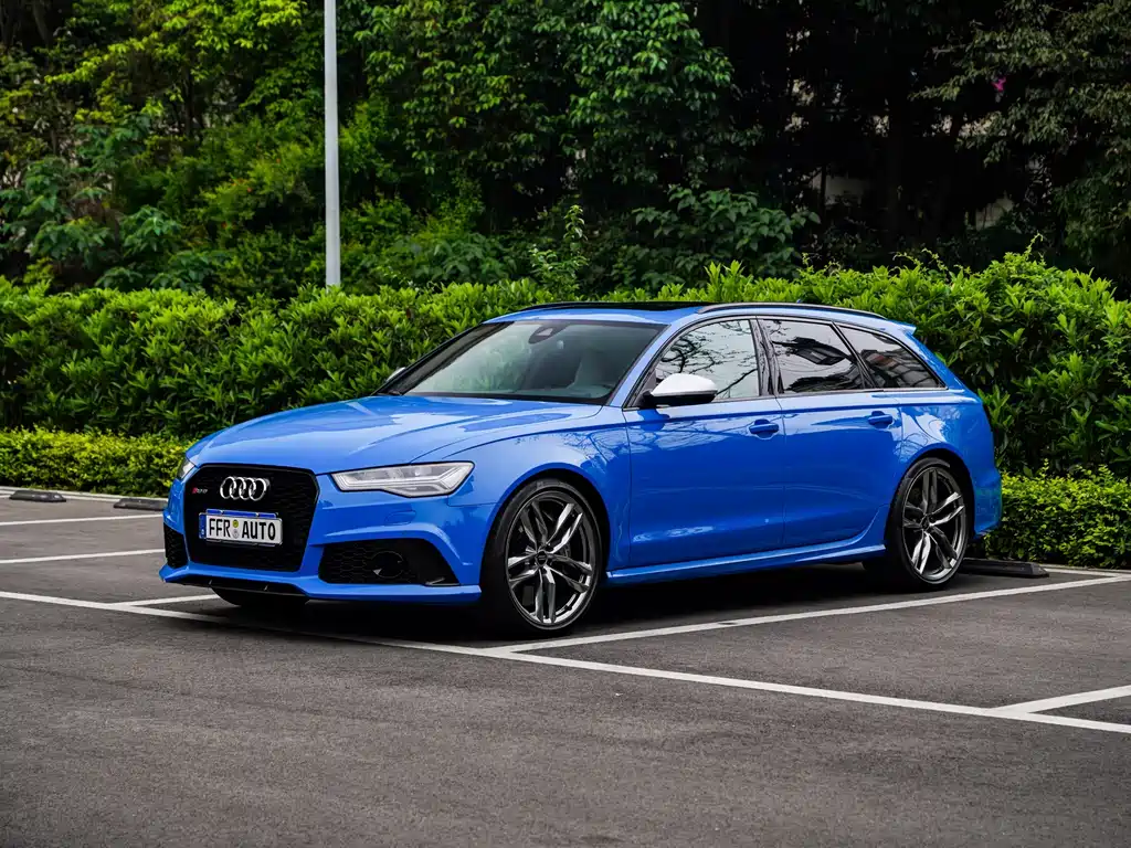Audi RS 6 2019 — фото 1