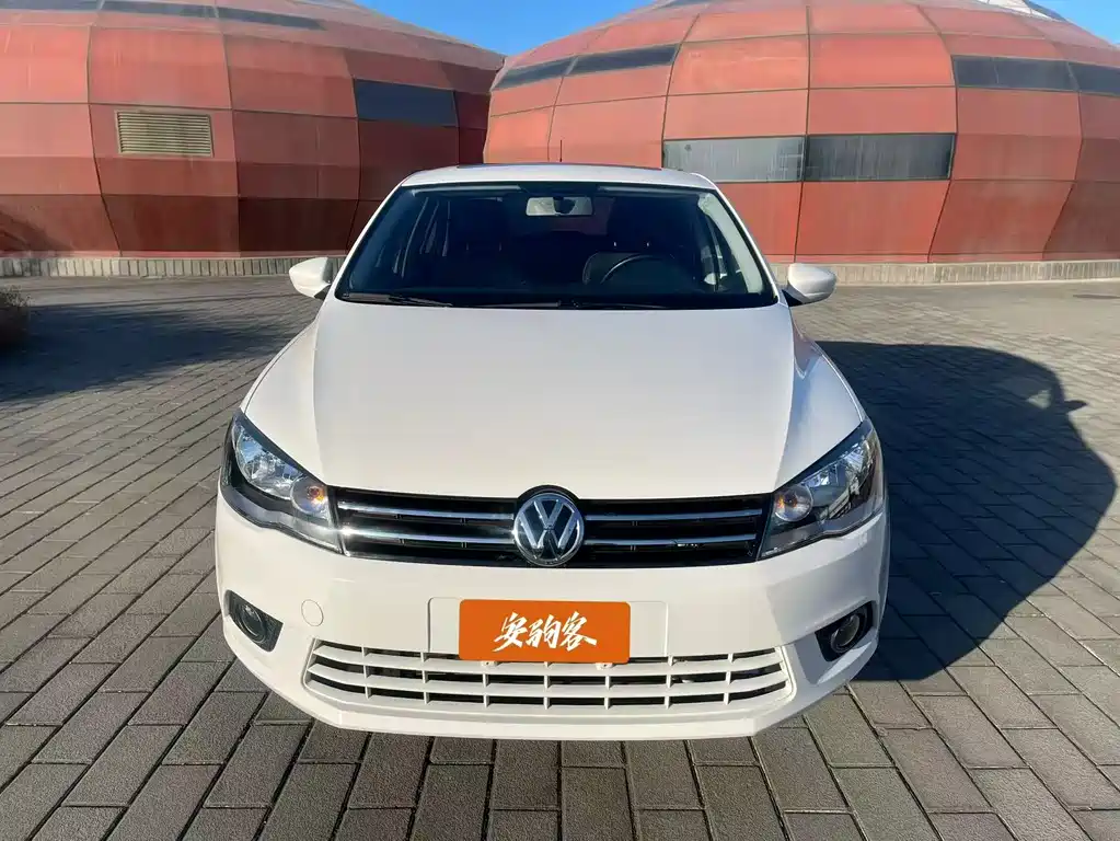Volkswagen Jetta 2015 — фото 7