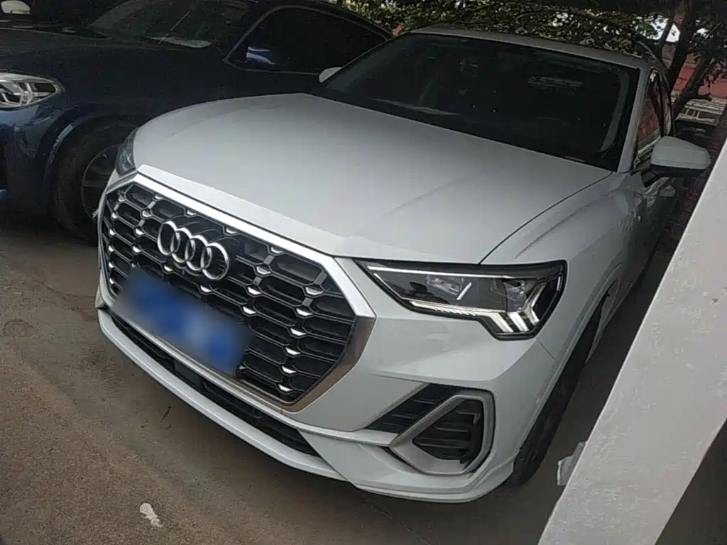 Audi Q3 2021