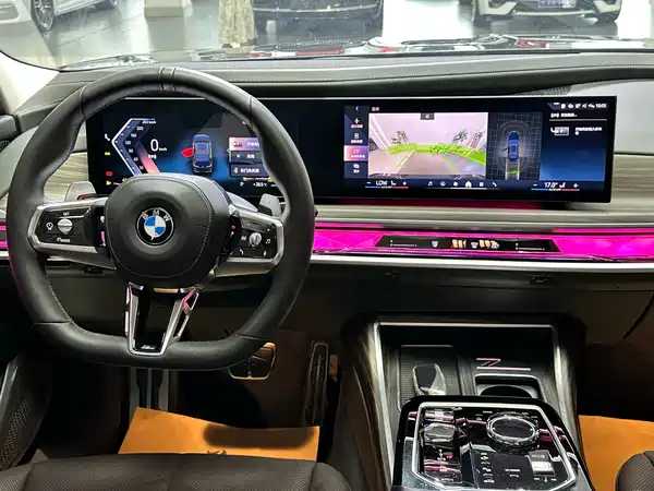 BMW 7 Series 2024