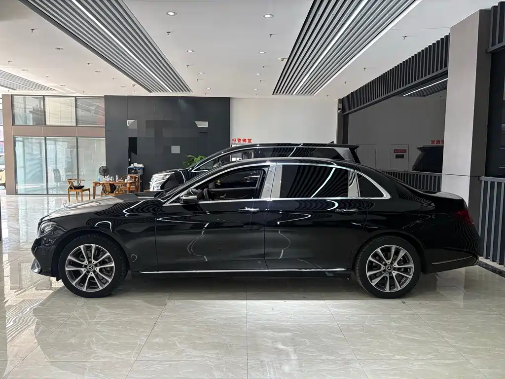 Mercedes-Benz E-Class 2020
