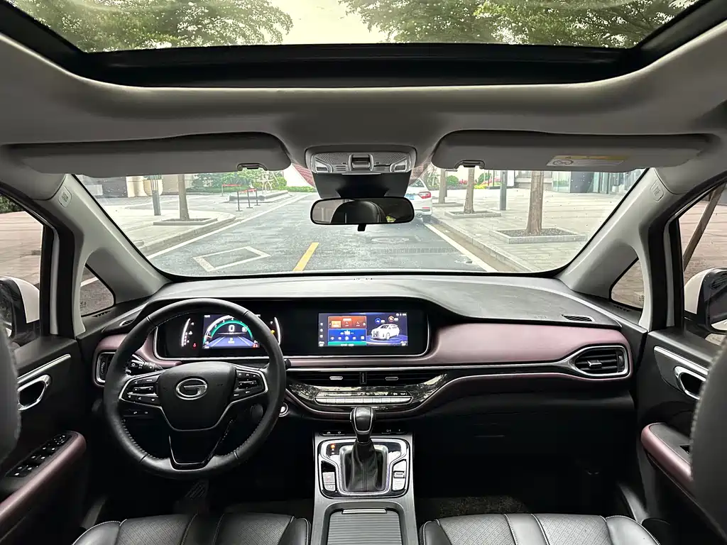 GAC Motor Trumpchi M6 2021 — фото 13