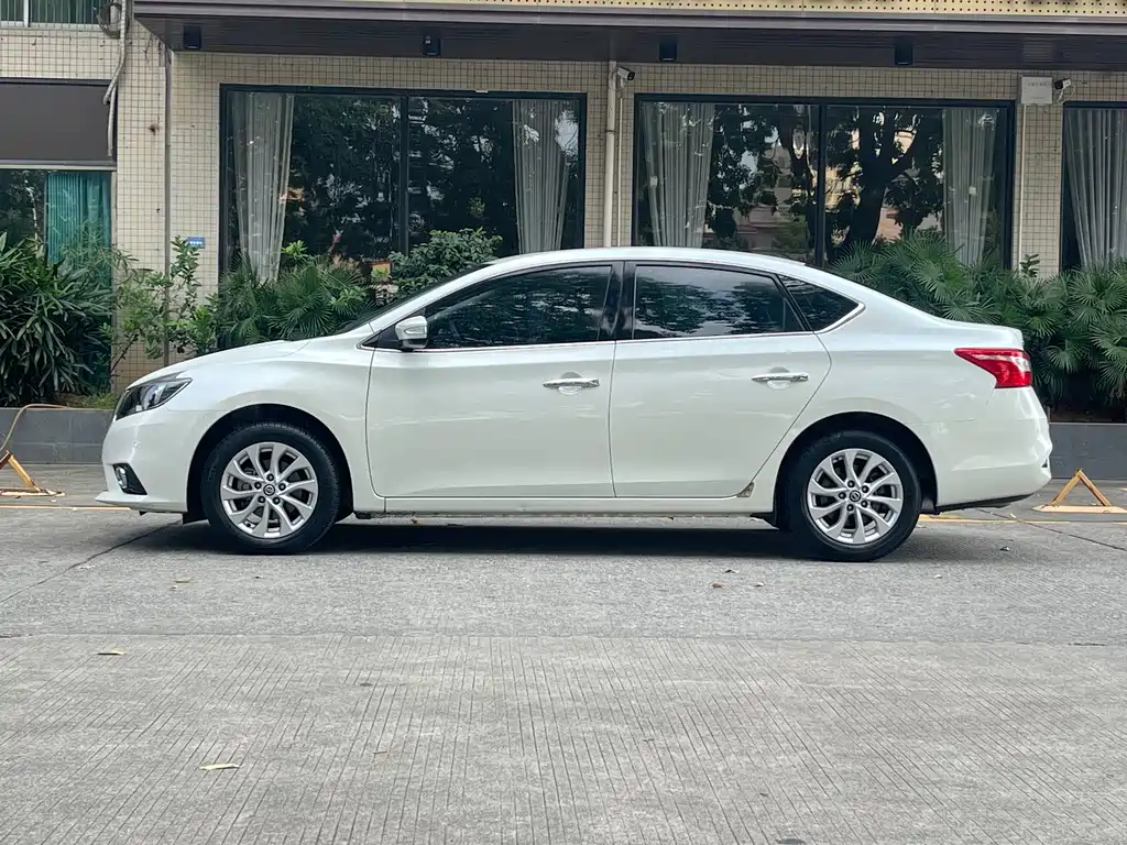 Nissan Sylphy 2016 — фото 10