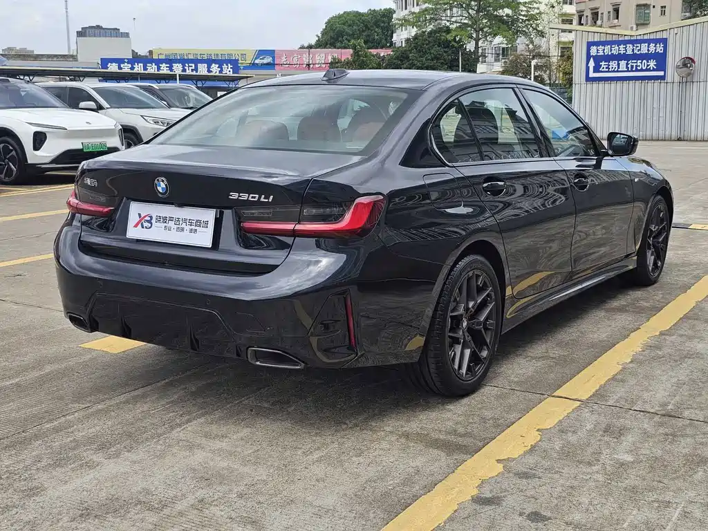 BMW 3 Series 2025