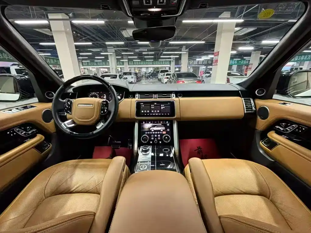 Land Rover Range Rover 2021 — фото 10