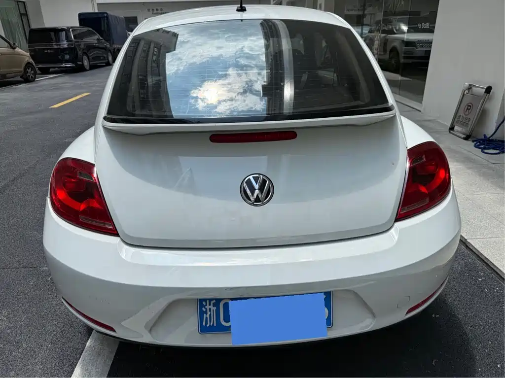 Volkswagen Beetle 2014