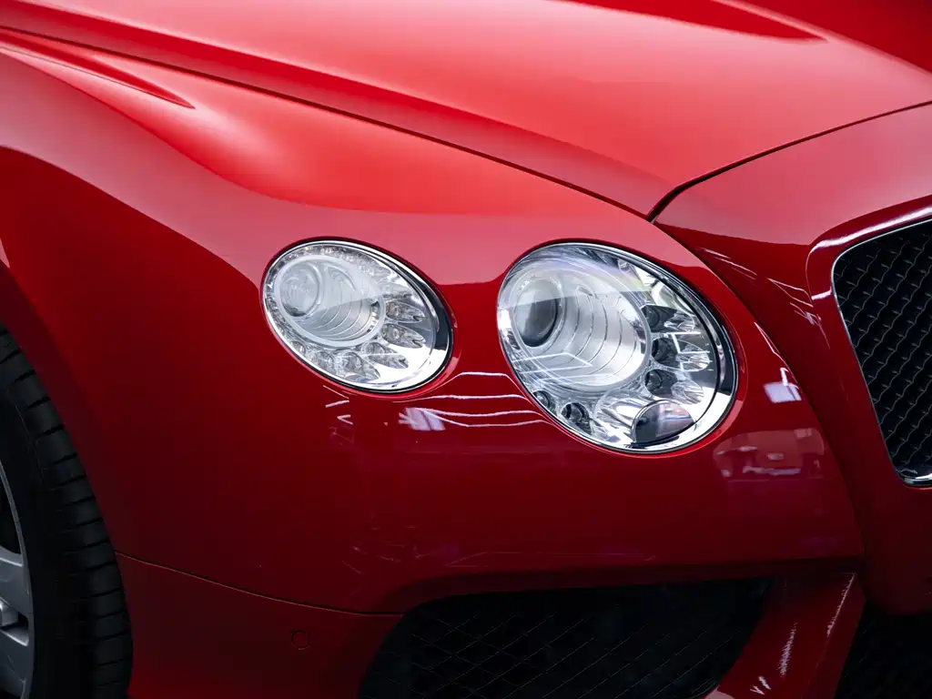 Bentley Continental 2013 — фото 24