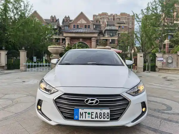 Hyundai Celesta 2018