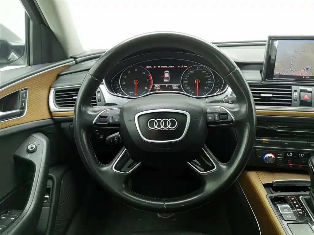 Audi A6L 2018 — фото 11