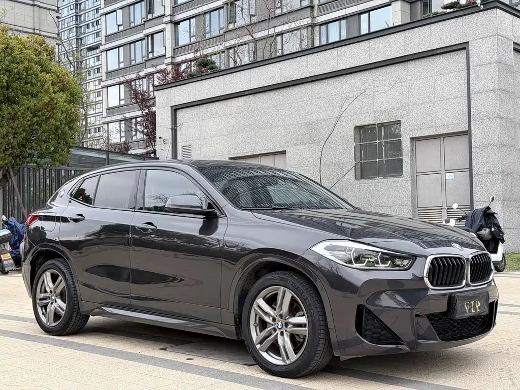 BMW X2 2022 — фото 3