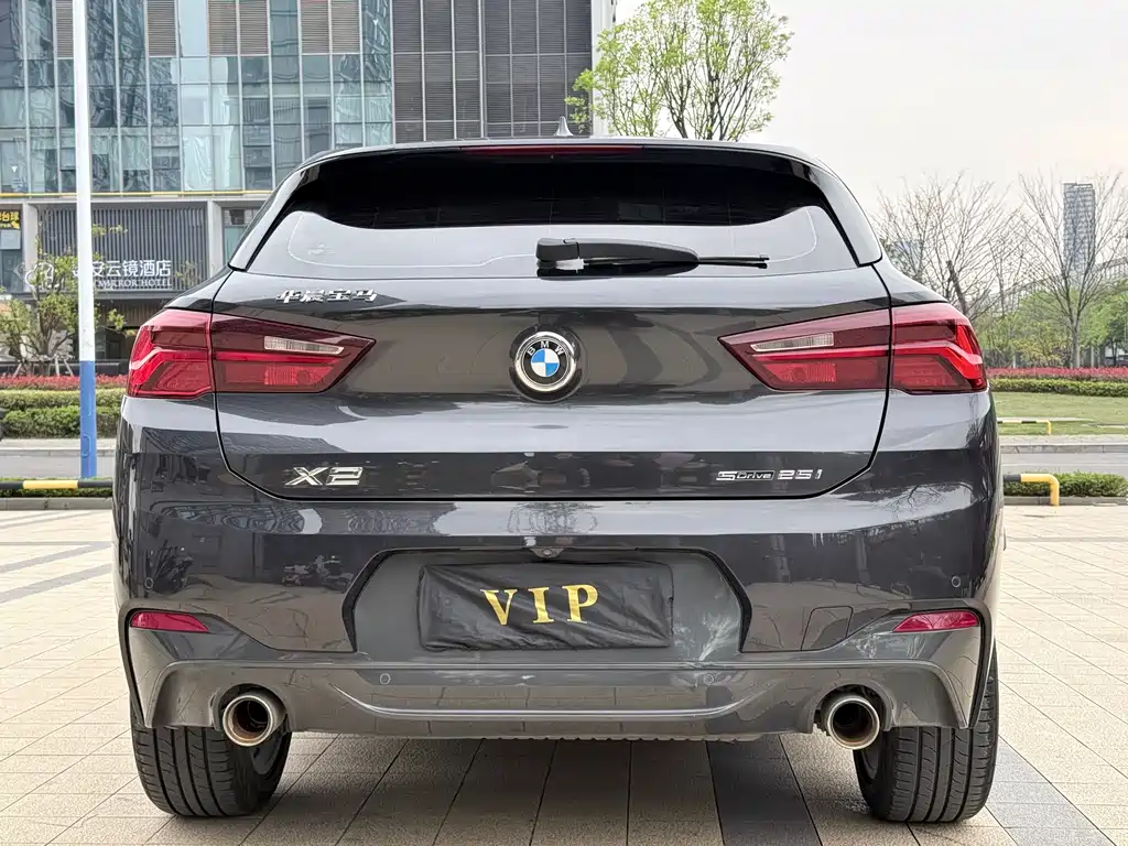 BMW X2 2022 — фото 15