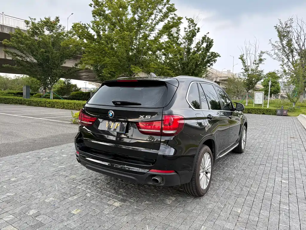 BMW X5 2015 — фото 8