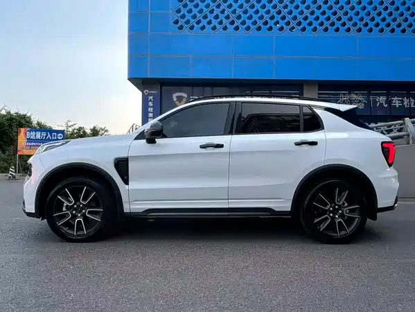 Lynk & Co 01 2026