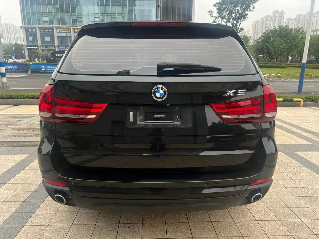 BMW X5 2017 — фото 18