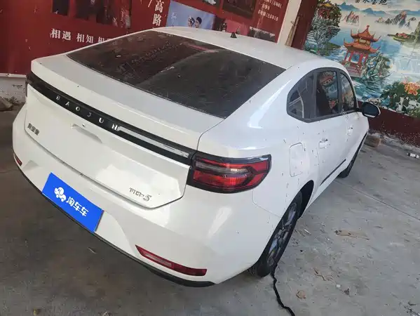 Baojun RC-5 2022