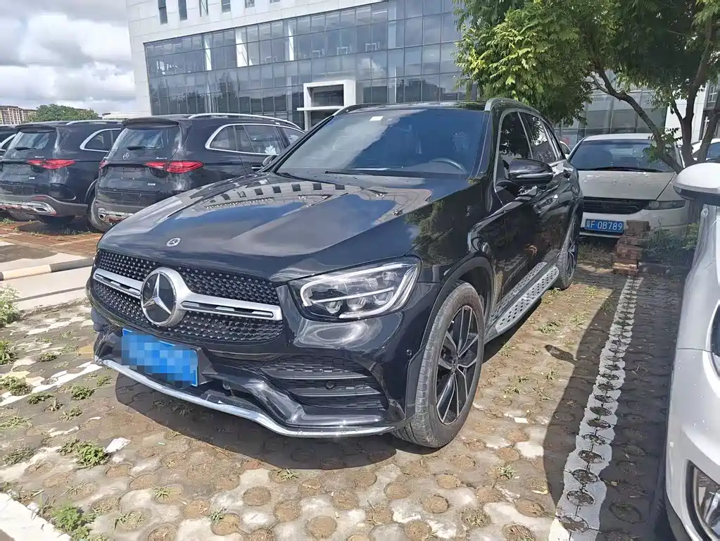 Mercedes-Benz GLC 2021 — фото 1