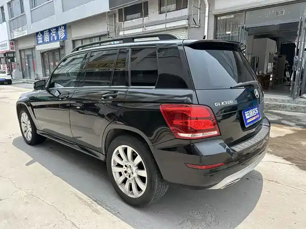 Mercedes-Benz GLK-Class 2012