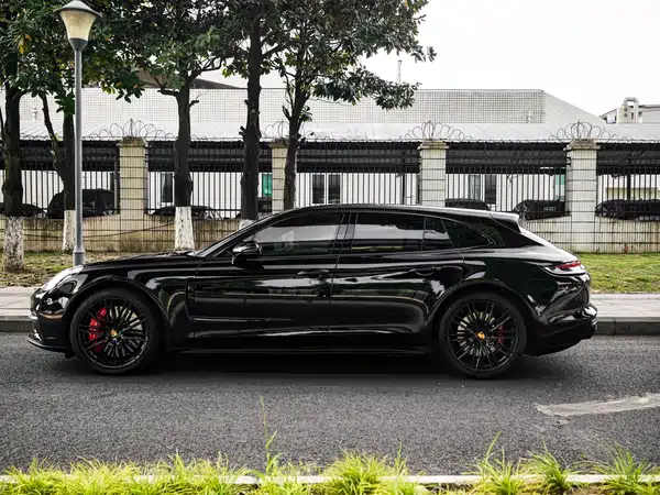 Porsche Panamera 2019
