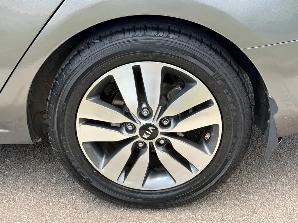 Kia Forte 2014 — фото 11