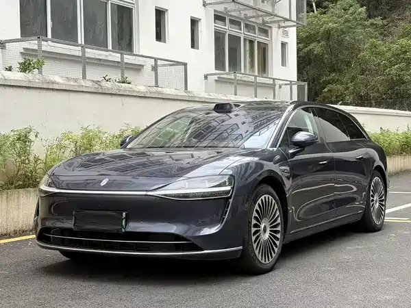 Stelato S9T 2025