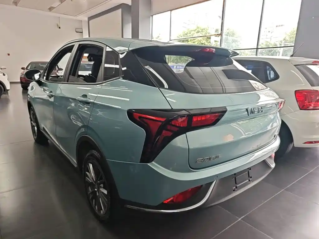 Neta V 2023
