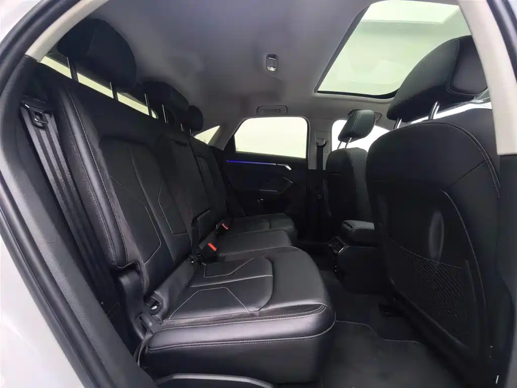 Audi Q3 Sportback 2022 — фото 10