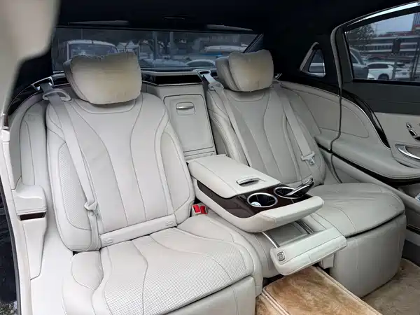 Mercedes-Benz Maybach S-Class 2015