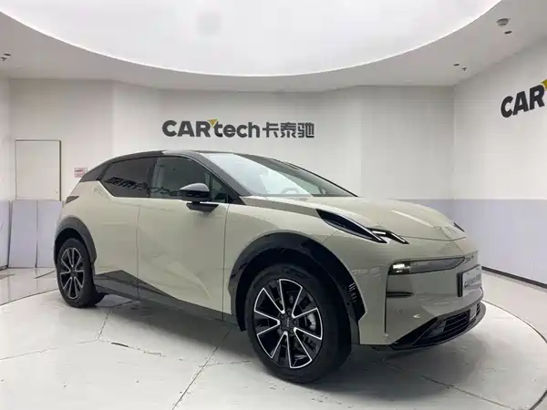 Zeekr X 2025
